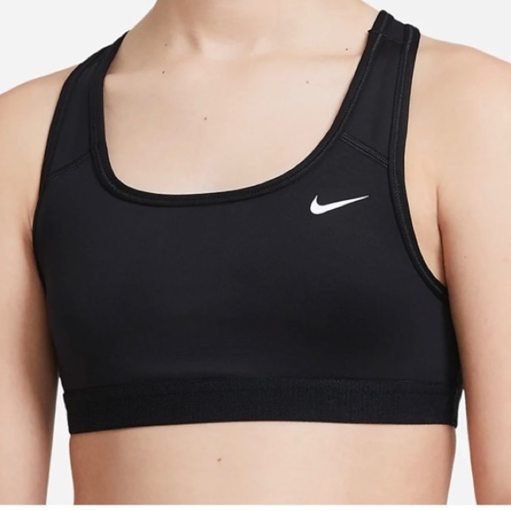 Nike Swoosh Sports Bra 
Big Kids' (Girls')